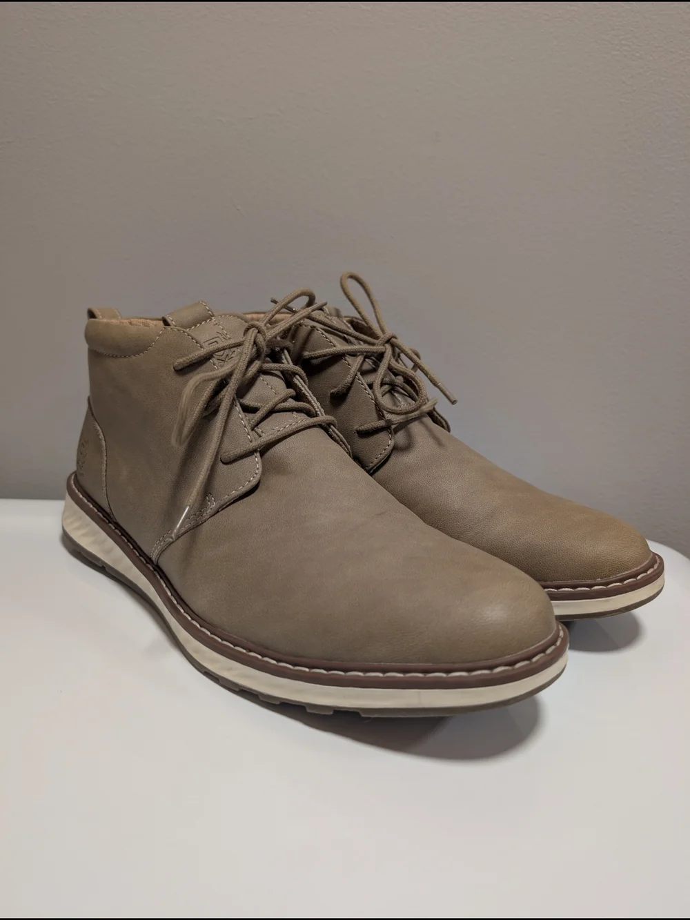 Chaps Taupe/Brown Chukka Boots with Cream Sole